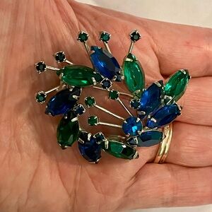 Vintage Green and Blue Crystal Wreath Brooch Pin